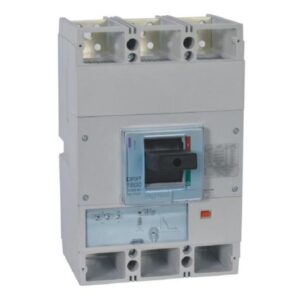 Cầu dao DPX3 630,4 cực, dòng định mức 630A và bộ bảo vệ điện tử núm xoay.- 422555 Legrand
