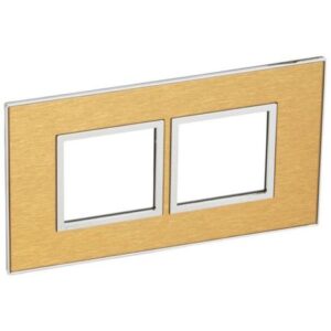 Mặt viền vuông 4 mô-đun (2×2), kim loại mạ vàng – 576140 Legrand