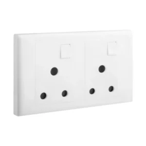 Ổ cắm đôi 3 chấu chuẩn Anh có công tắc 1 cực 15A – Eloe | 618053 Legrand