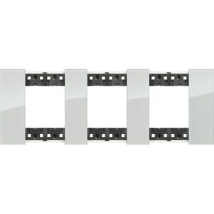 Mặt công tắc Bticino Living Now 2x3P 71mm màu sky KA4802M3DA Legrand