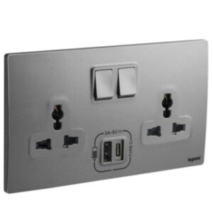 Ổ cắm đôi đa năng có công tắc kèm USB A+C 3000mA – Dark Silver | 281123DS Legrand