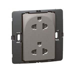 Ổ cắm đôi 3 cực Mallia chuẩn Âu-Mỹ – xám bạc – 283504 Legrand